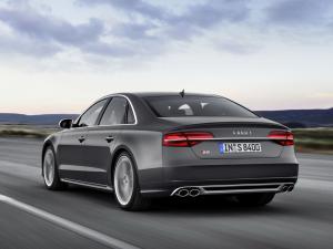 Audi S8 2013 года  (WW)